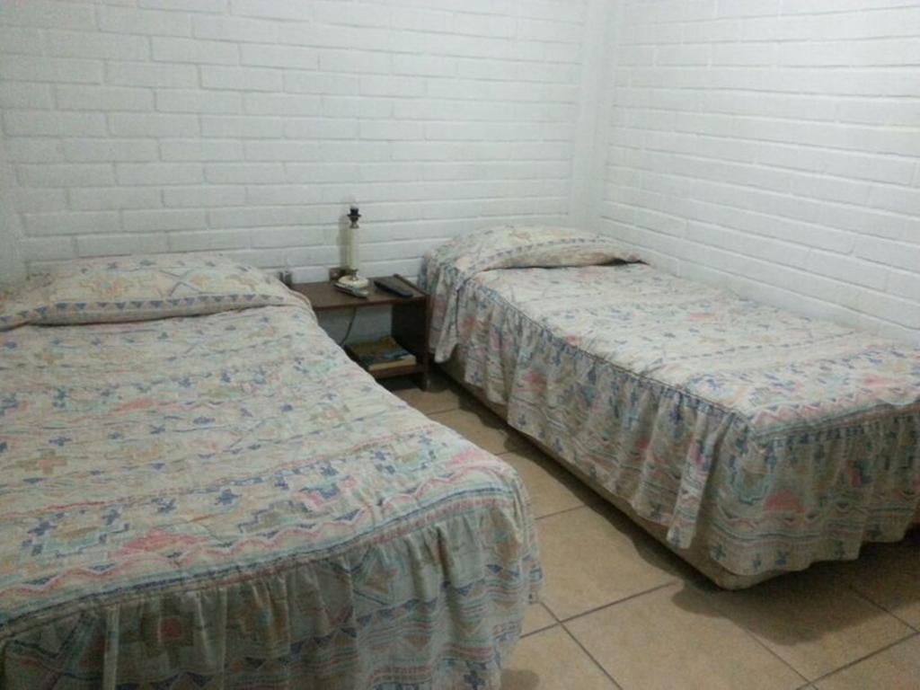 Hotel Angamos Santiago Kamer foto