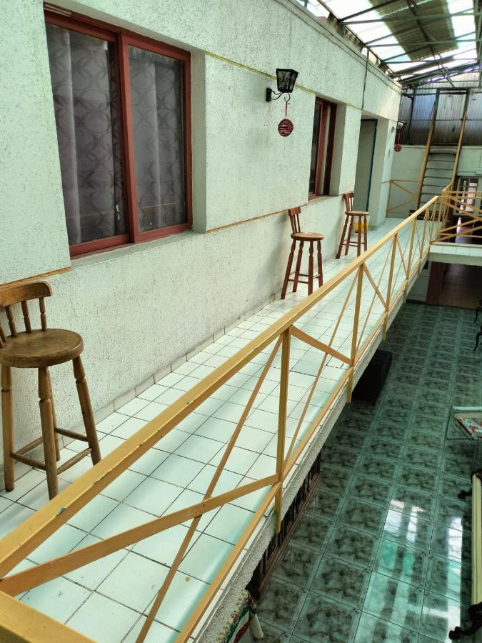 Hotel Angamos Santiago Buitenkant foto